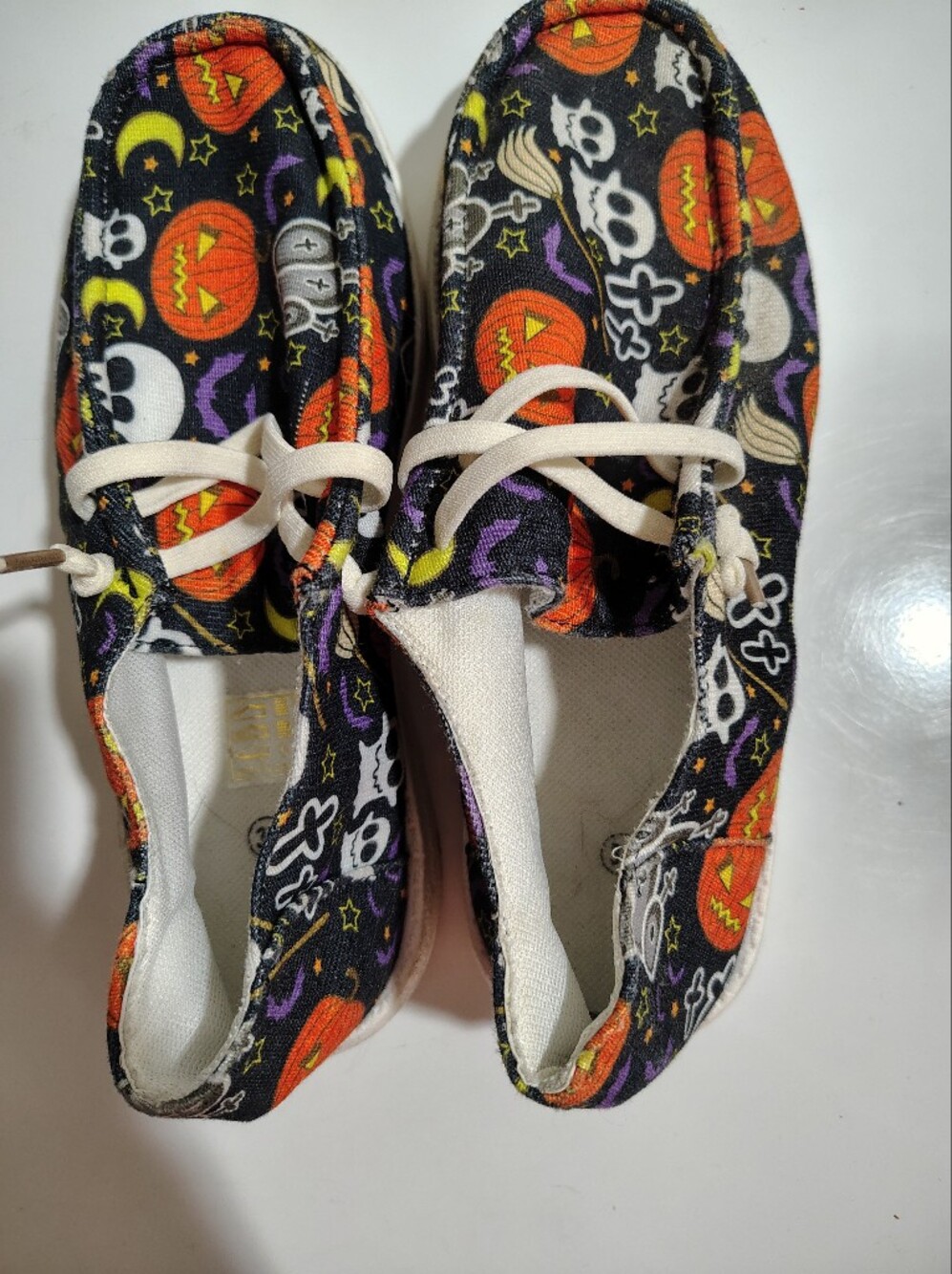 Kids Halloween Pumpkin & Skull Canvas Sneakers - Black